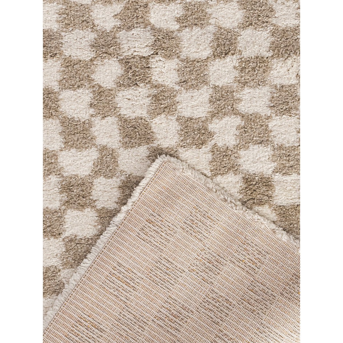 Soft and bulky chequered rug - Beige