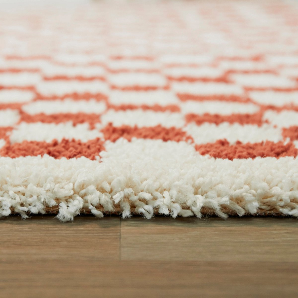 Soft and bulky chequered rug - Terracotta