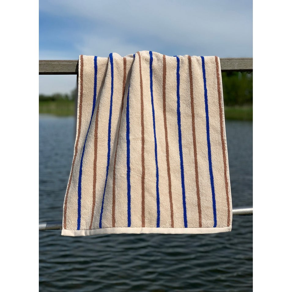Striped 100% organic cotton towel