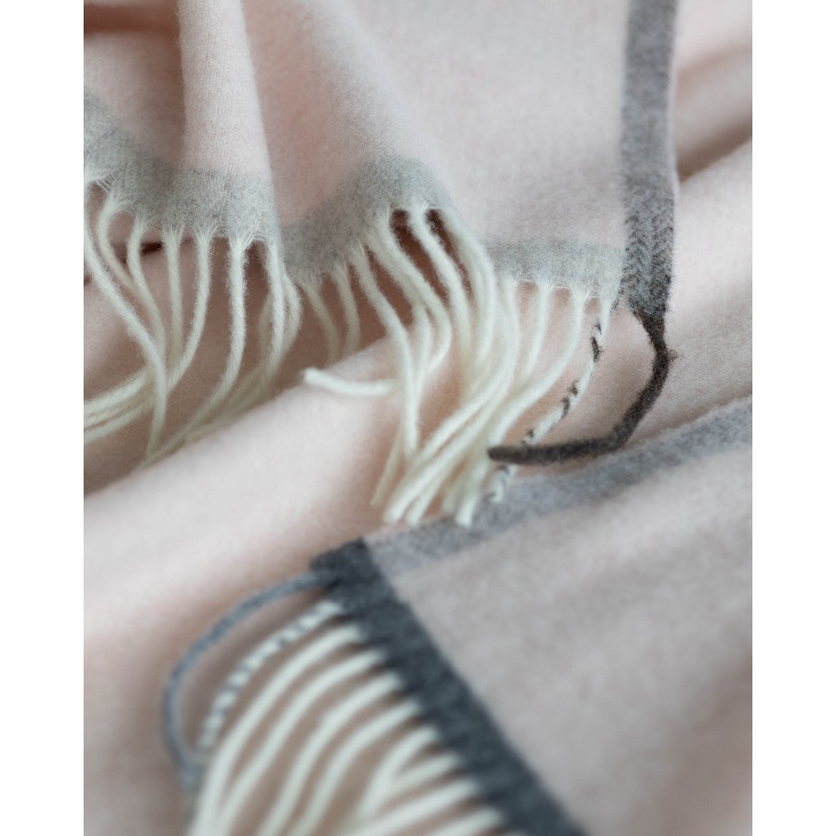 Merino/cashmere throw MILANO - Rose Pink